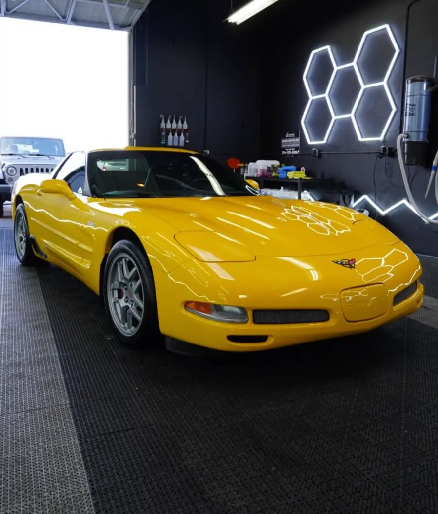 C5 Corvette — Luxury Detail